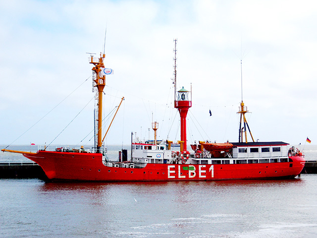 Neuwerk und Cuxhaven