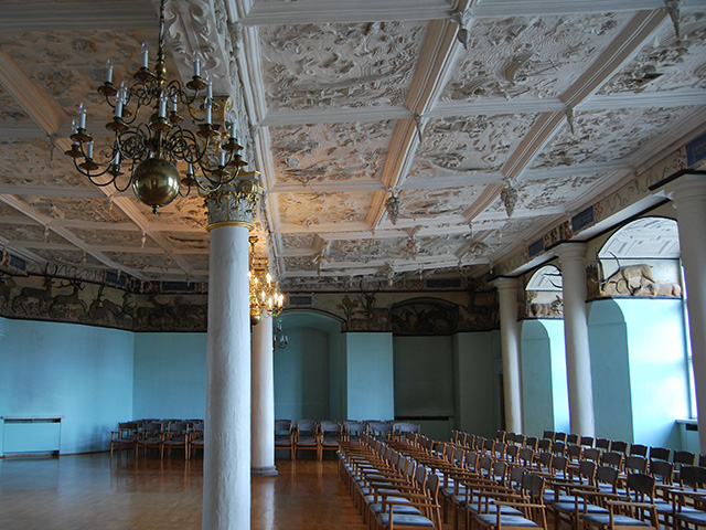 Schlösse, Gärten und Konzerte